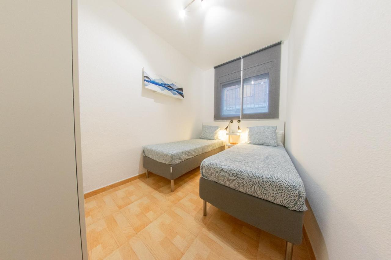 Ahllenrock Como Un Hotel, Pero Solo Para Ti Cornellà de Llobregat Kültér fotó